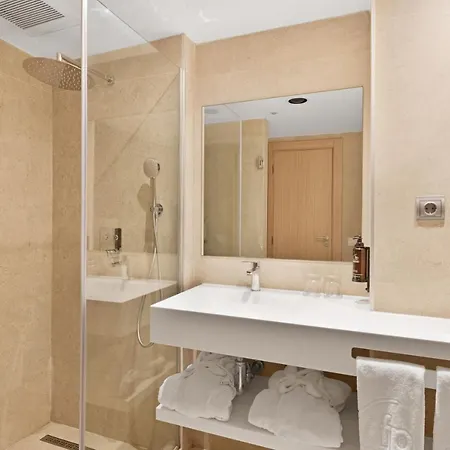 Fontanellas Playa Hotel apartamentowy 4*