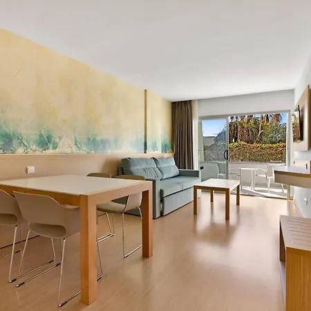 Aparthotel Fontanellas Playa 4*