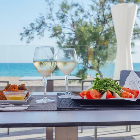 Fontanellas Playa Hotel apartamentowy 4*