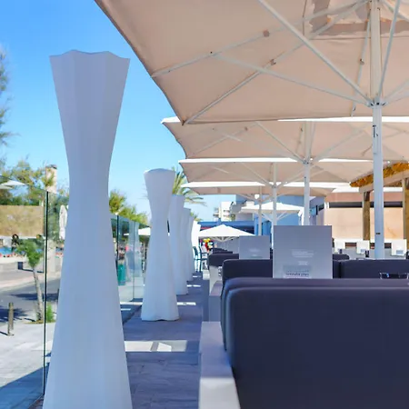 Fontanellas Playa Hotel apartamentowy 4*