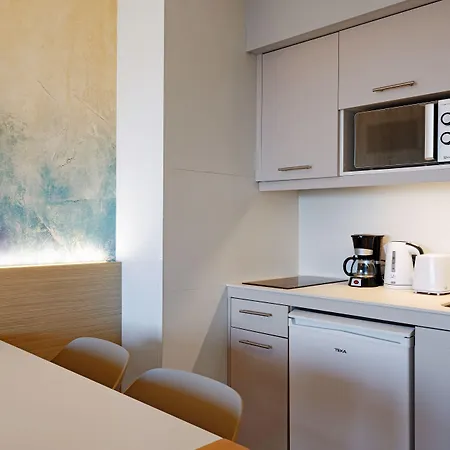 Fontanellas Playa Hotel apartamentowy 4*